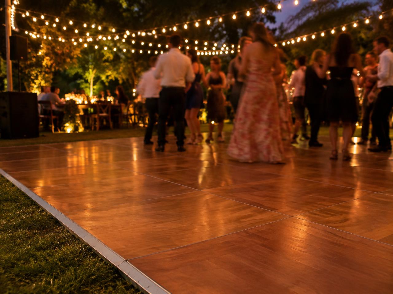 Arriendo de Pista de Baile